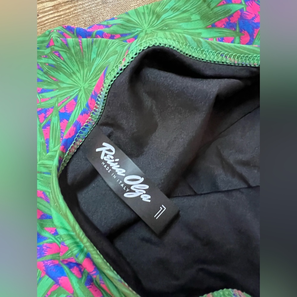 Reina Olga Women's Green and Pink Swim Tropical Resort Coverup - Picture 3 of 4